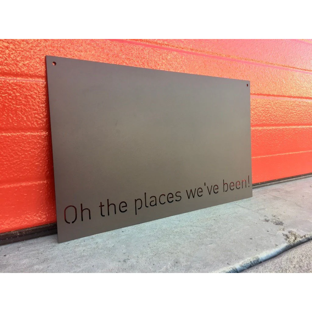 I am wondering if the surface is such that the Baird could be used with chalk markers like a dry erase surface?