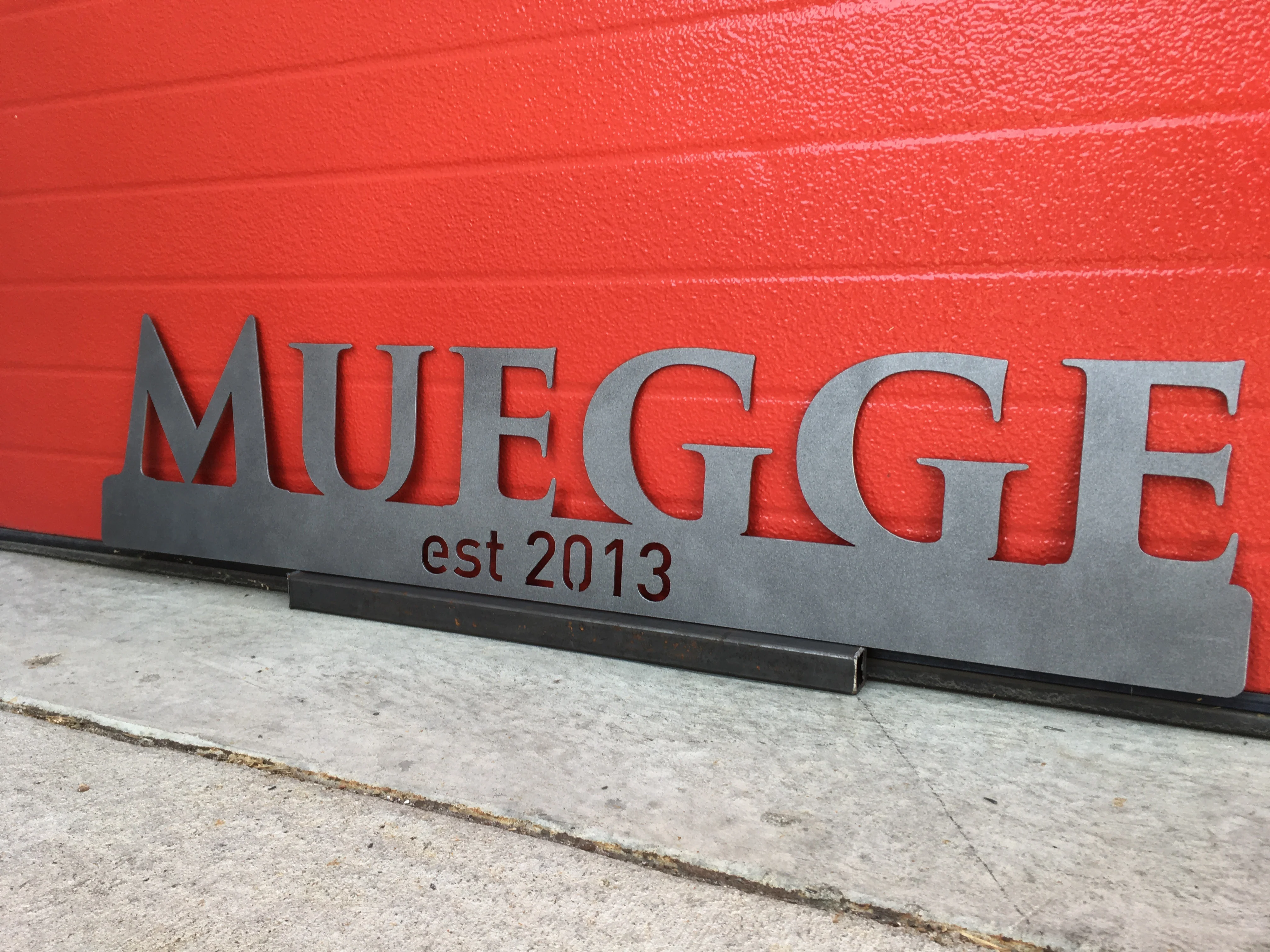 Can I pick the color and length of the sign at the CNC address?